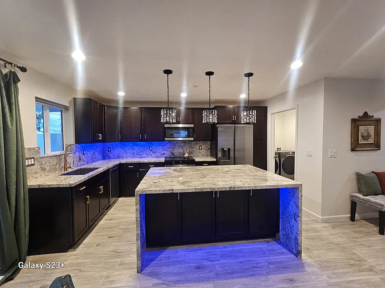 2817 N 71st Pl — Photo 16