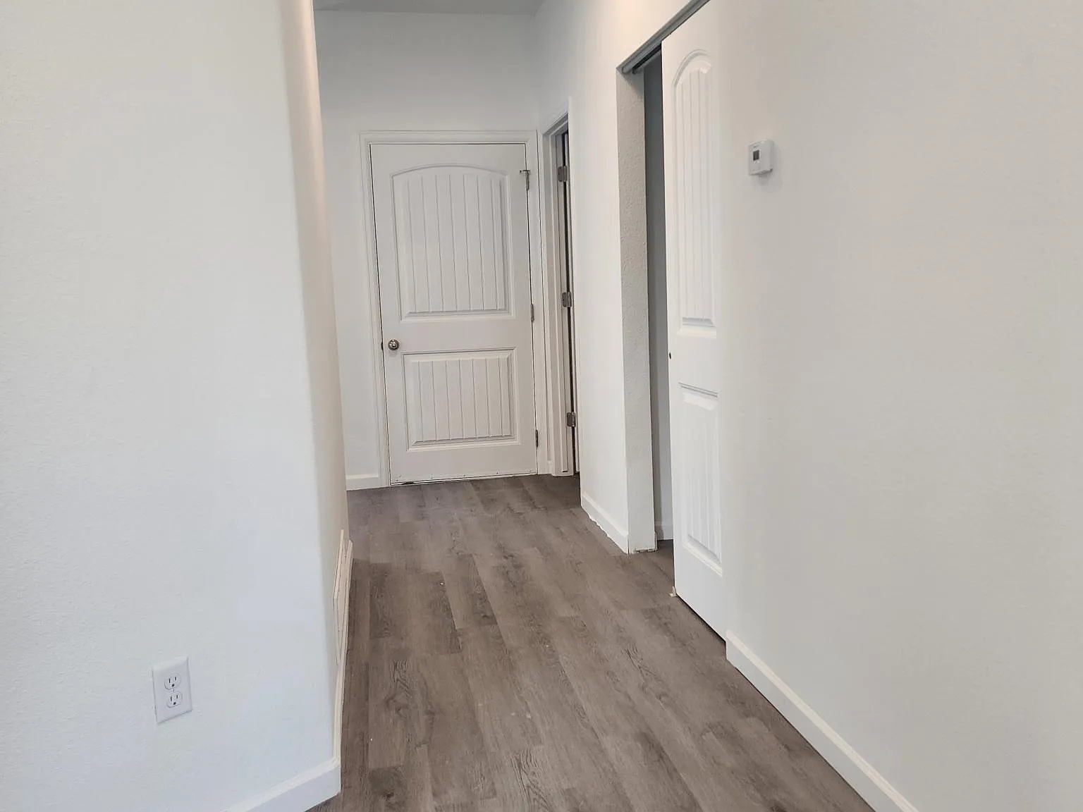 3 bed, 1400 sqft, $2,095 — Photo 4
