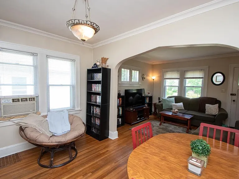 4516 Cedar Ave S — Photo 12
