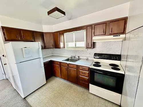 14 Leisure Ln Photo 1