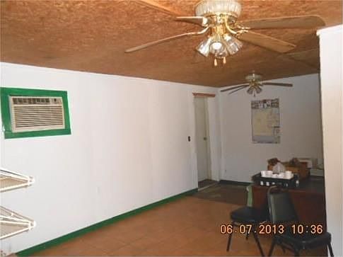 2nd image of 13605 Fm 225 S