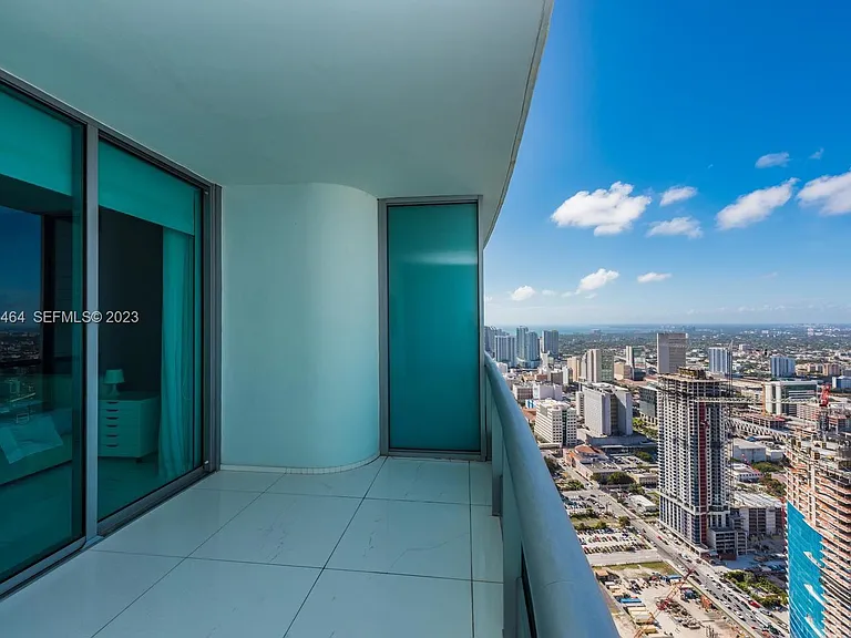900 Biscayne Blvd #Penthouse 6205 — Photo 25