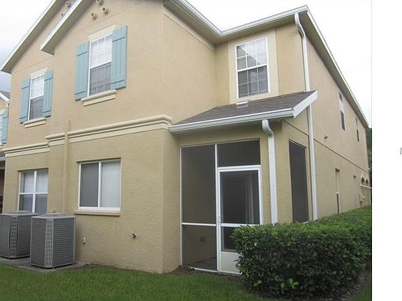 3rd image of 17538 Hugh Ln