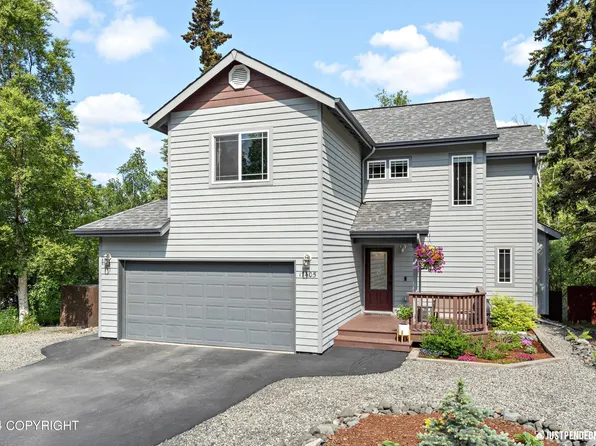 17405 S Juanita Loop, Eagle River, AK 99577