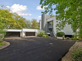 18804 Kingswood Ter, Minnetonka, MN 55345