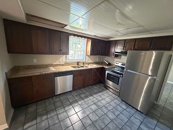 4th image of 747 Mooreland Dr