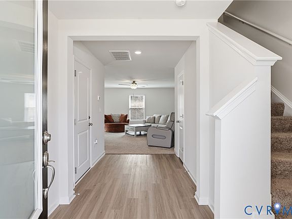 5th image of 7915 Honeybee Ct