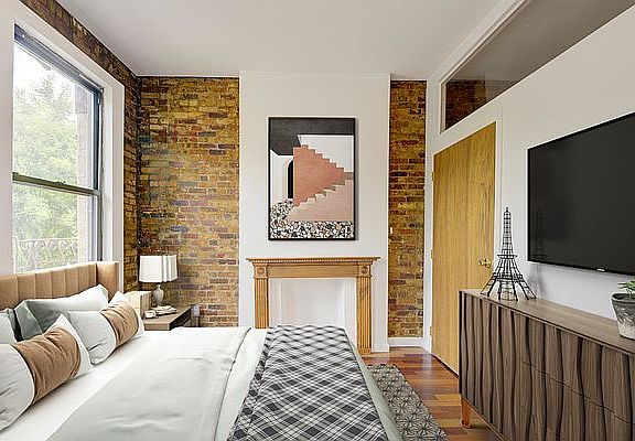 3rd image of 7 Carmine St APT 12