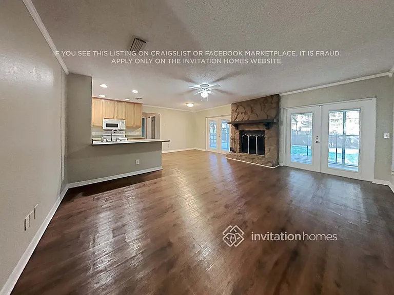 1223 Lornewood Dr — Photo 3