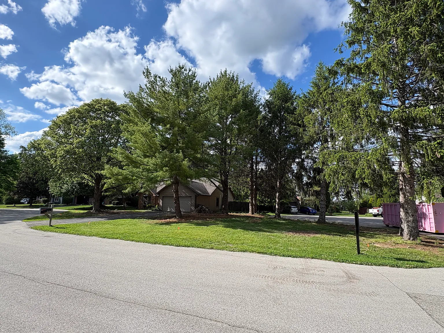 3 bed, 1600 sqft, $2,850 — Photo 2