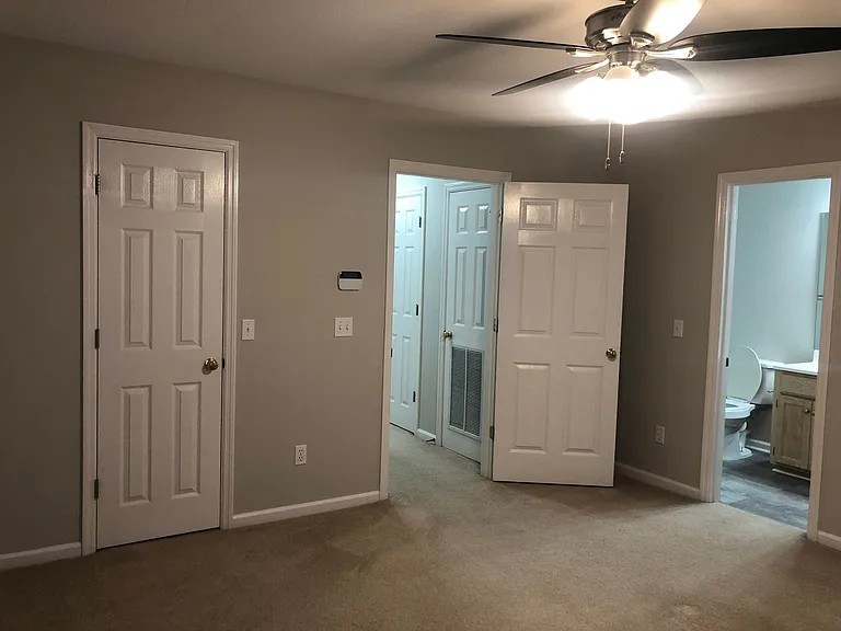 121 Palm Dr — Photo 13