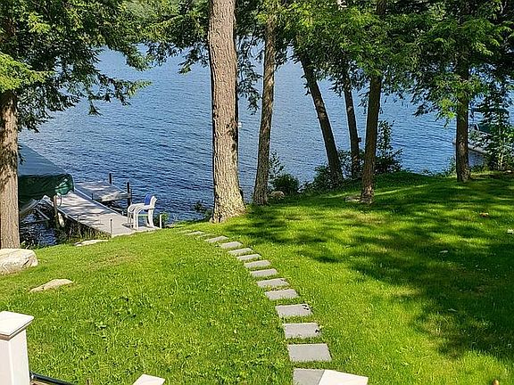 80" water frontage