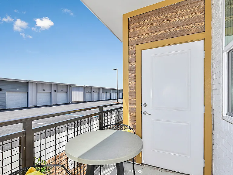 Residences at SweetBay — Photo 41