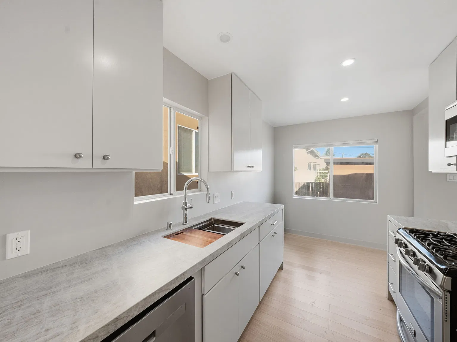 1 bed, 700 sqft, $2,895 — Photo 4