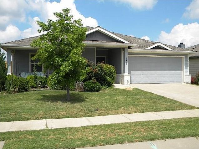 1st image of 2401 Abraham Lincoln Dr