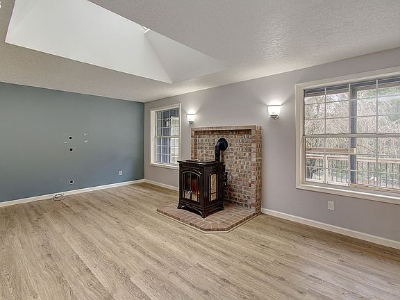 4th image of 20409 NE 225th Ave