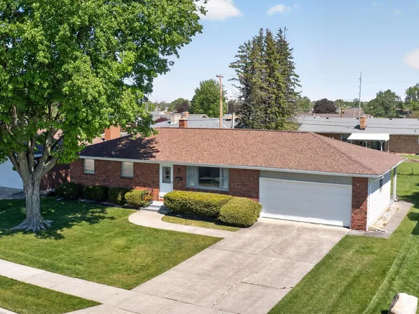 612 W 14th St, Mishawaka, IN 46544