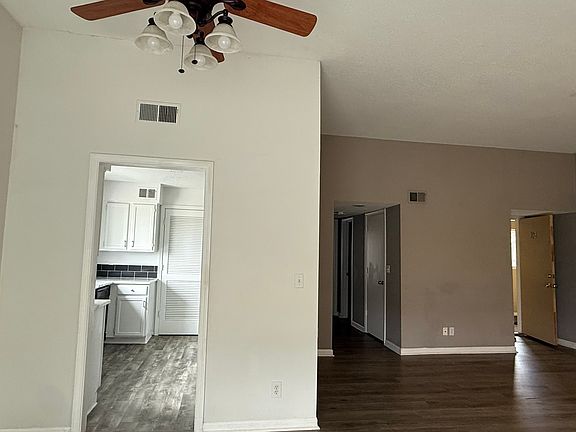 5th image of 11110 Nieman Rd