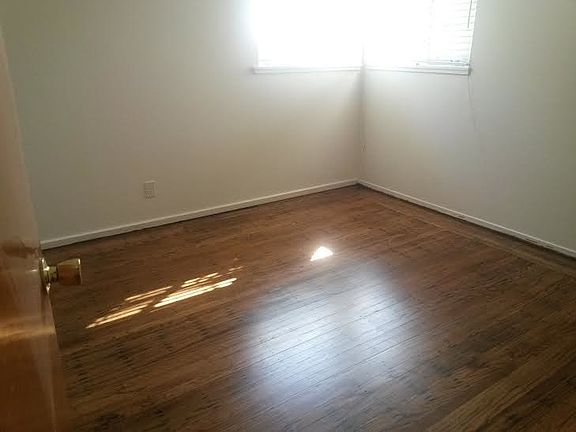 5th image of 6337 Highland Ave