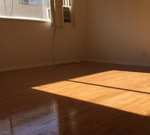 3rd image of 1169 N Curson Ave APT 1