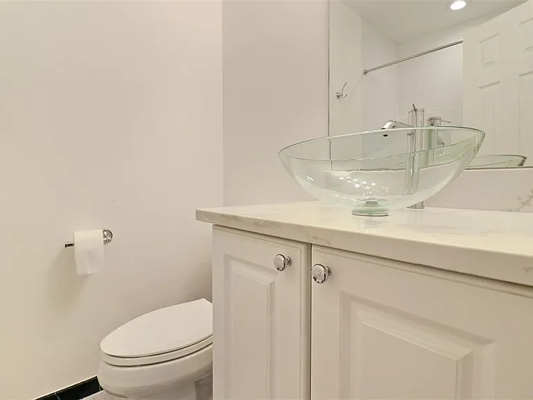 505 S Tampania Ave #2 — Photo 33