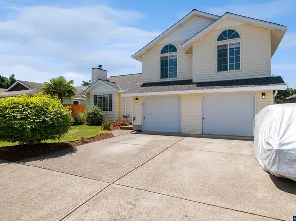 4265 Great Plains Dr NE, Salem, OR 97305