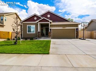 9737 Wando Dr, Colorado Springs, CO 80925