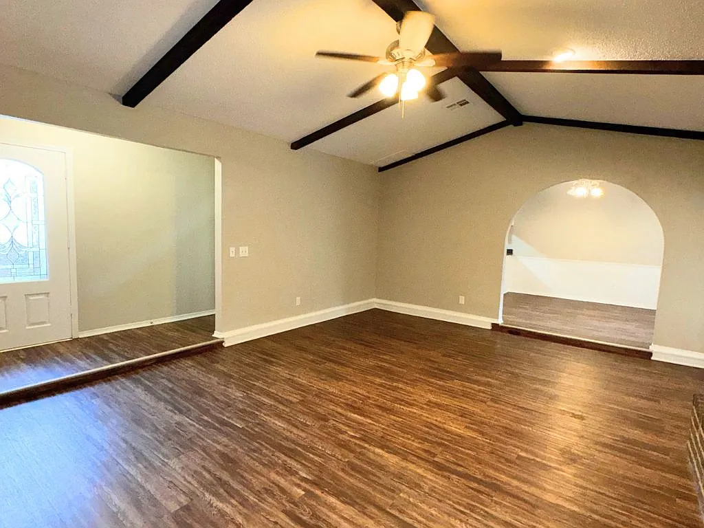 853 Cardan Place Moore, OK 73160 — Photo 2