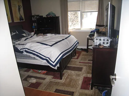 Rented by Alexiou Realty | media 15