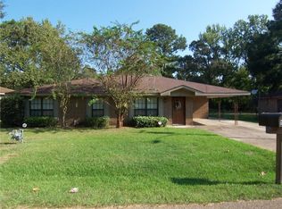 209 Sunny Hill Dr, Pineville, LA 71360