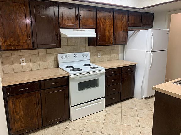 2nd image of 1308 Nancy Dr #1308