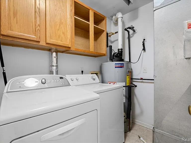 22684 Goddard Rd — Photo 26