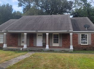 1391 Ridgewood Park Rd, Memphis, TN 38116