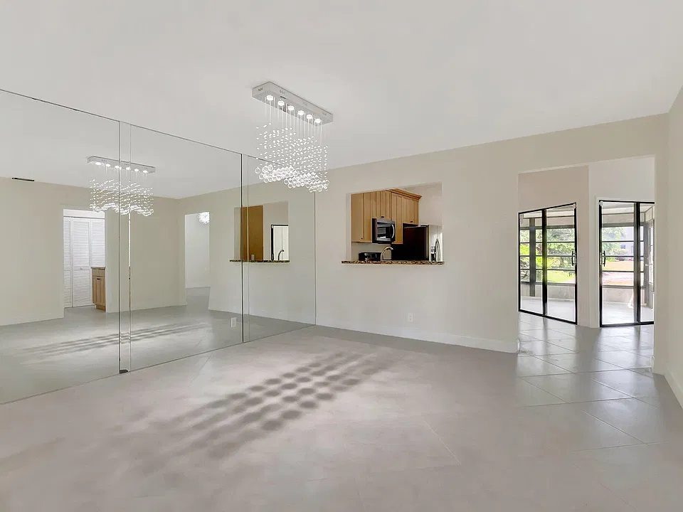 9258 Ketay Cir