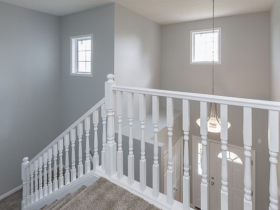 3rd image of 51567 W Park Dr