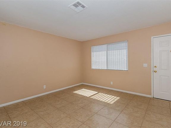 3rd image of 5119 Northridge Cir