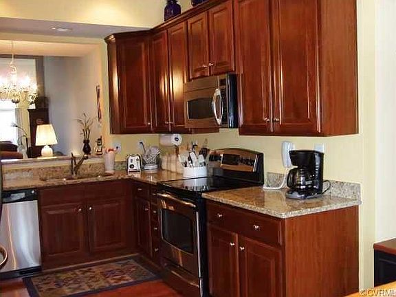 5th image of 7105 Aspen View Dr