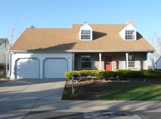 5327 E Costilla Dr, Centennial, CO 80122