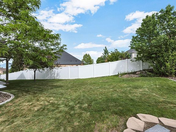 5th image of 14283 S Bouldermeadow Dr