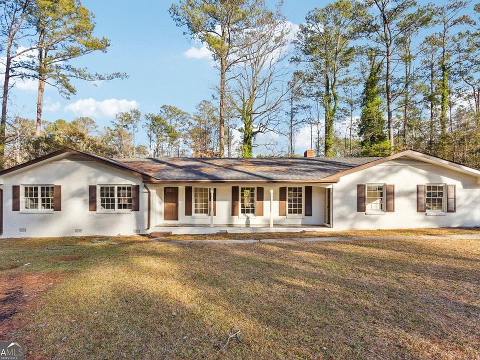 1st image of 3105 Rockview Dr