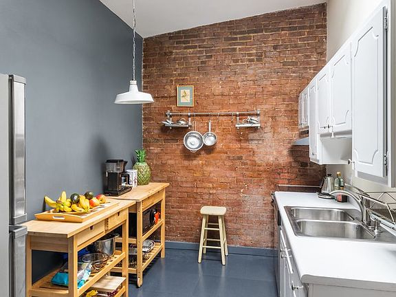 3rd image of 342 W 22nd St #C