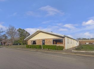 211 Glover Dr, Newton, TX 75966