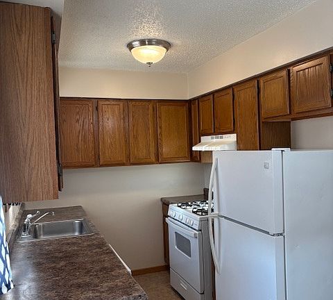 2nd image of 2365 University Ave