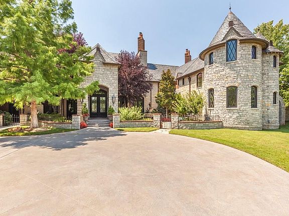 4th image of 5333 Wisteria Dr