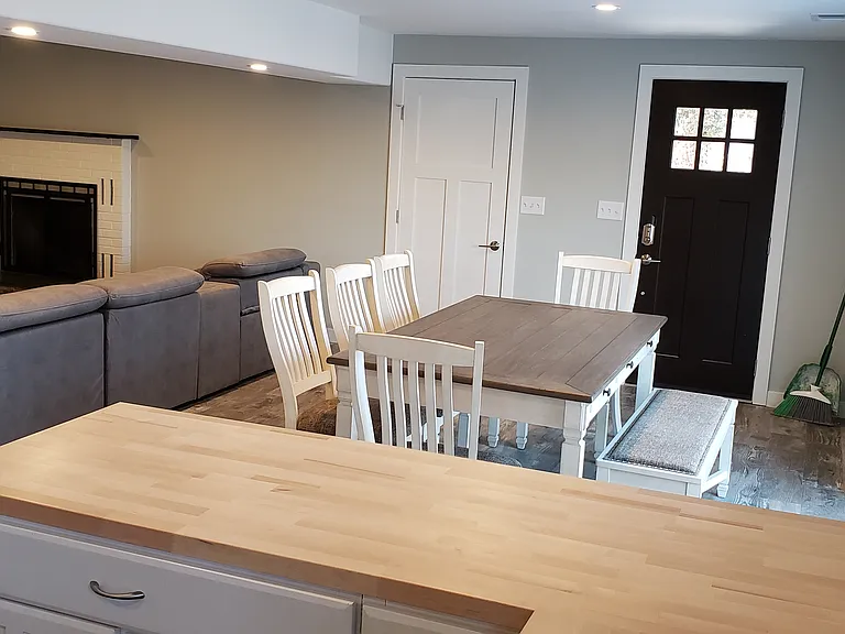 1225 E Ridge Ave — Photo 10