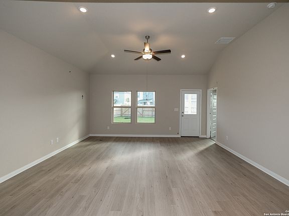 3rd image of 7708 Jacksboro Drive
