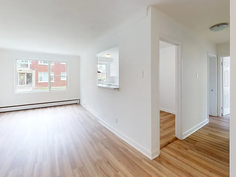 362 McArthur Ave #388-390 — Photo 17