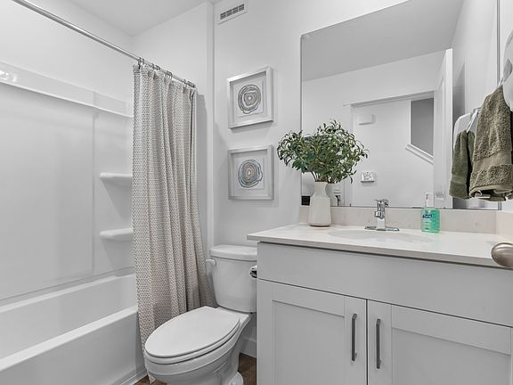 4th image of 1451 S 440th St E #140