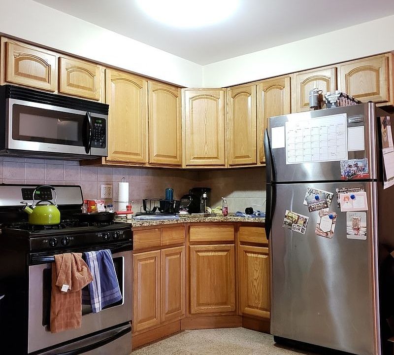 1st image of 3060 36th St #1F