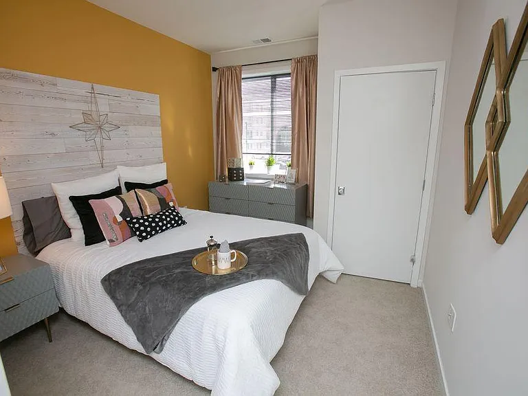 1412 N 31st St #B0 — Photo 7